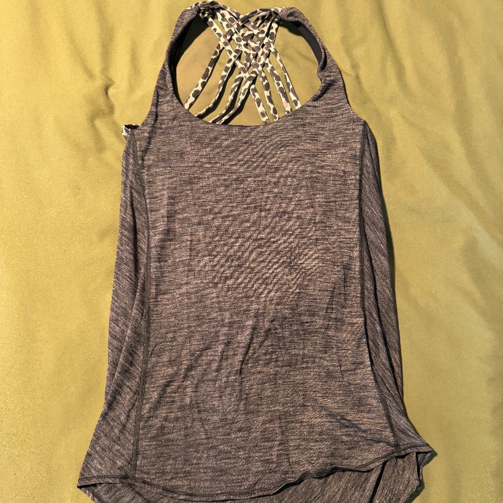 EUC - Lululemon Free to Be Wild Top